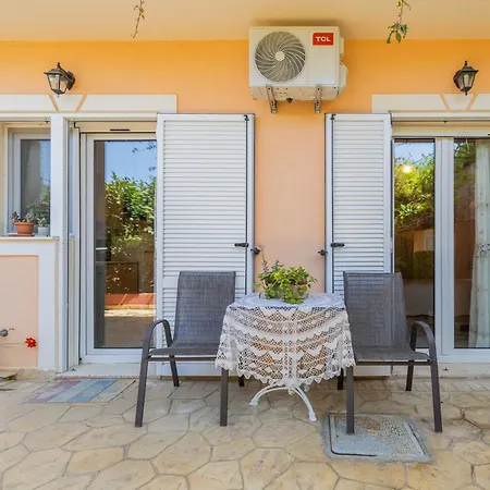 Estia Cozy アパート